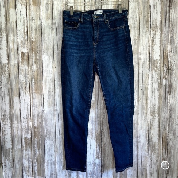 Loft The Curvy Skinny Jeans - Picture 1 of 6